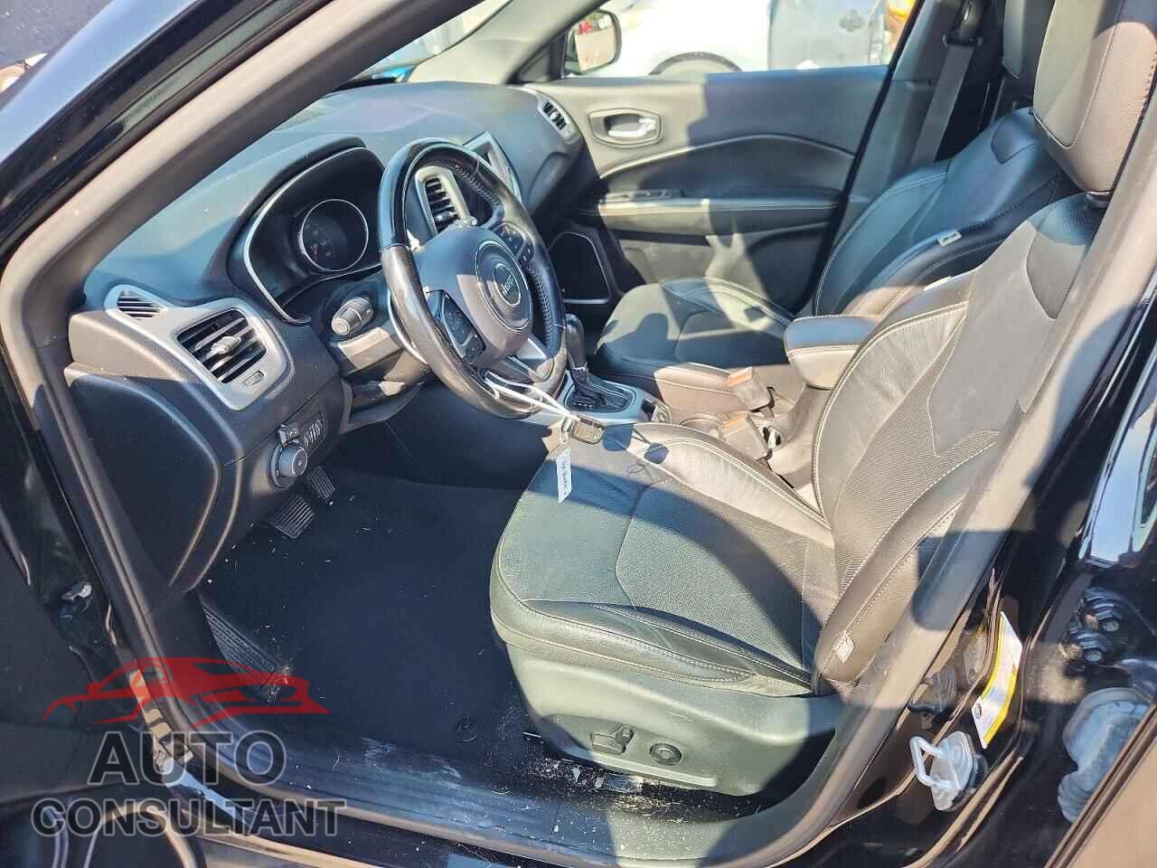 JEEP COMPASS 2021 - 3C4NJCEB6MT550021