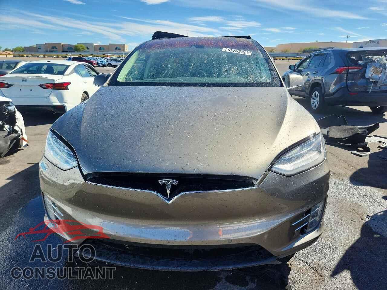 TESLA MODEL X 2016 - 5YJXCBE22GF016594
