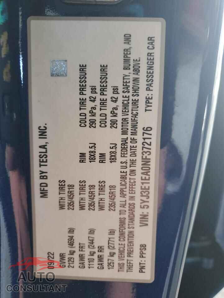 TESLA MODEL 3 2022 - 5YJ3E1EA0NF372176