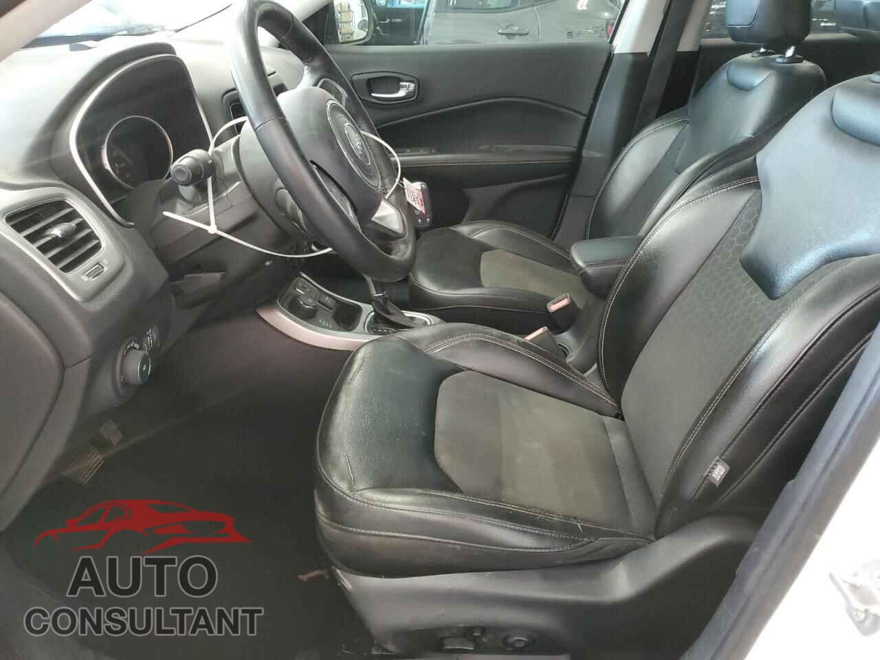 JEEP COMPASS 2019 - 3C4NJDBB7KT597632