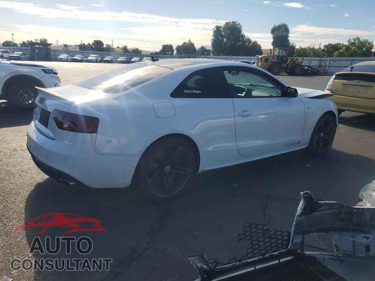 AUDI S5/RS5 2014 - WAUCGAFRXEA071807