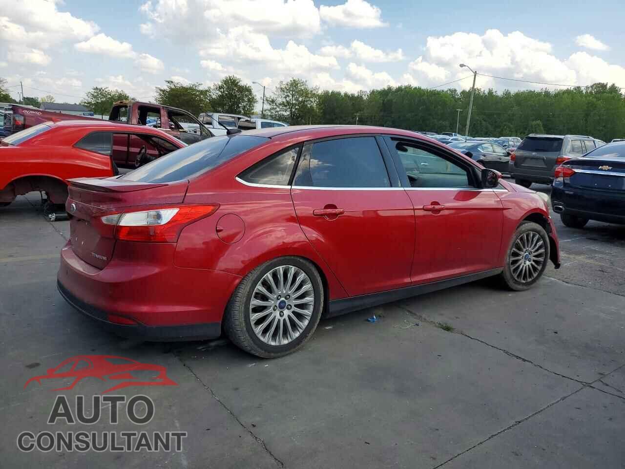 FORD FOCUS 2012 - 1FAHP3J29CL167076