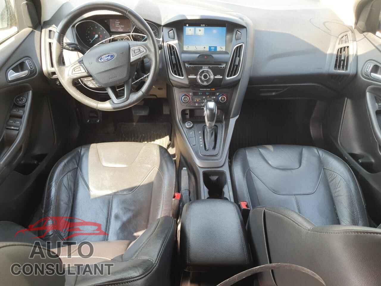 FORD FOCUS 2016 - 1FADP3K26GL200070