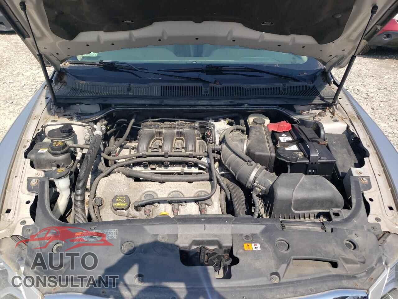 FORD TAURUS 2011 - 1FAHP2DW4BG109344