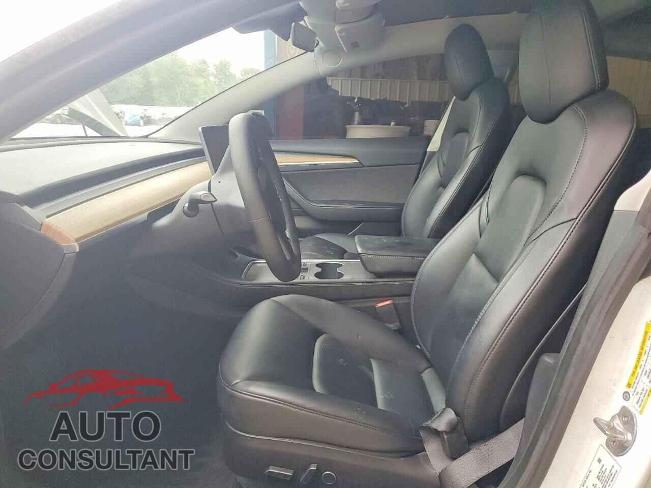 TESLA MODEL 3 2022 - 5YJ3E1EA4NF244071