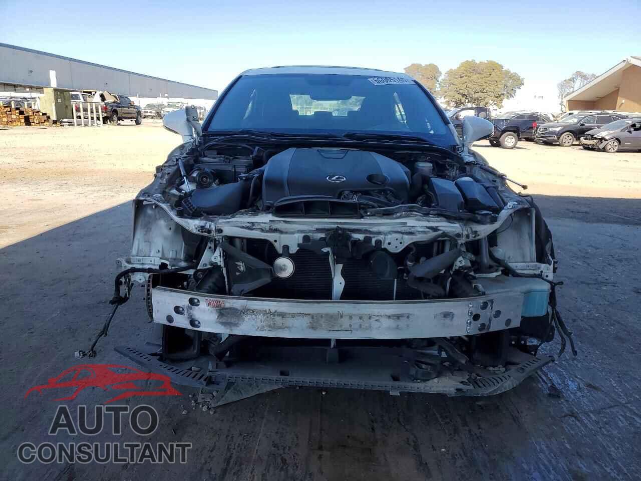 LEXUS IS 2014 - JTHBF1D23E5018347
