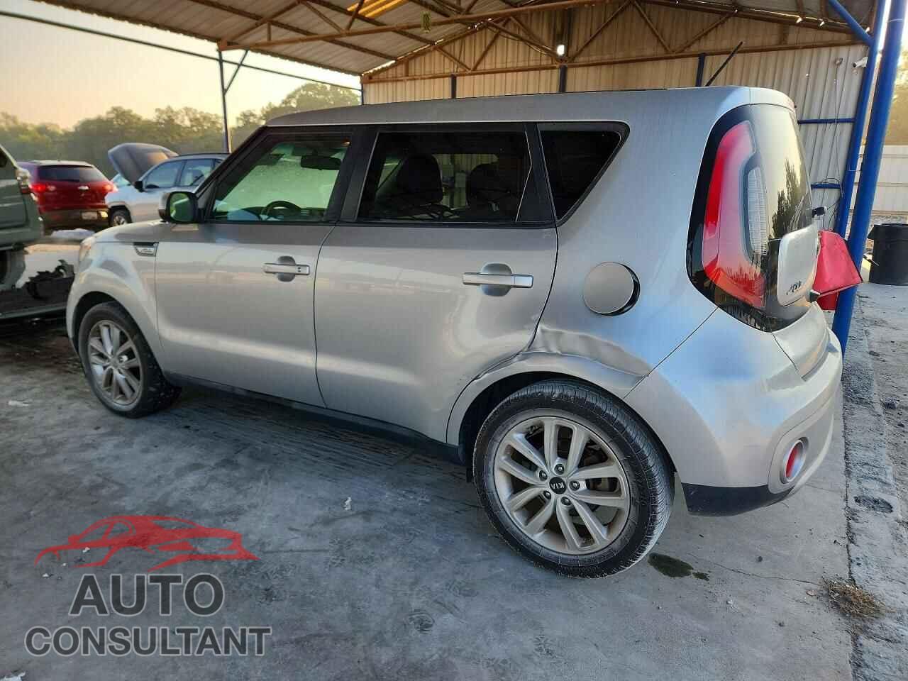 KIA SOUL 2018 - KNDJP3A57J7580366