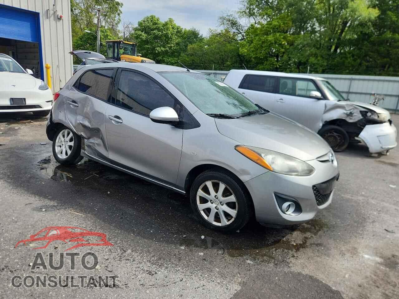 MAZDA 2 2011 - JM1DE1HY5B0102237