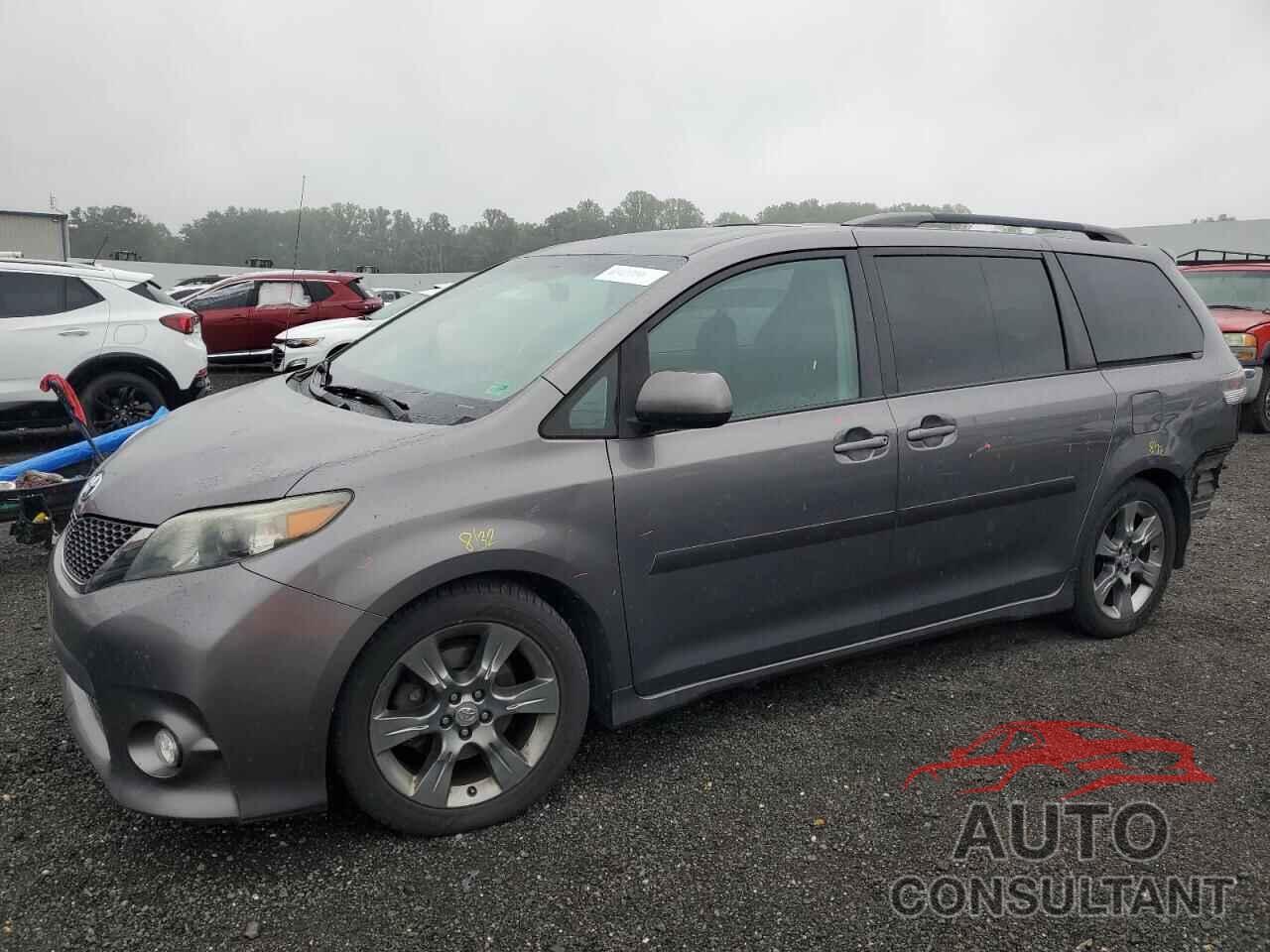 TOYOTA SIENNA 2011 - 5TDXK3DC5BS115742