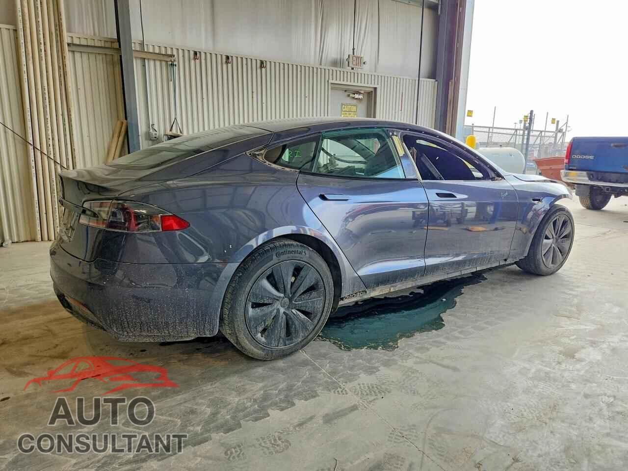 TESLA MODEL S 2021 - 5YJSA1E56MF441395