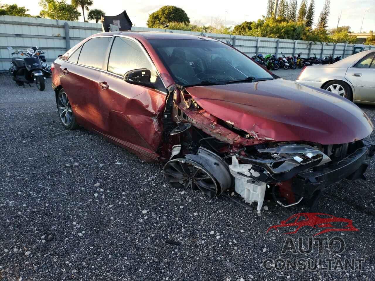 TOYOTA CAMRY 2017 - 4T1BK1FK8HU580390