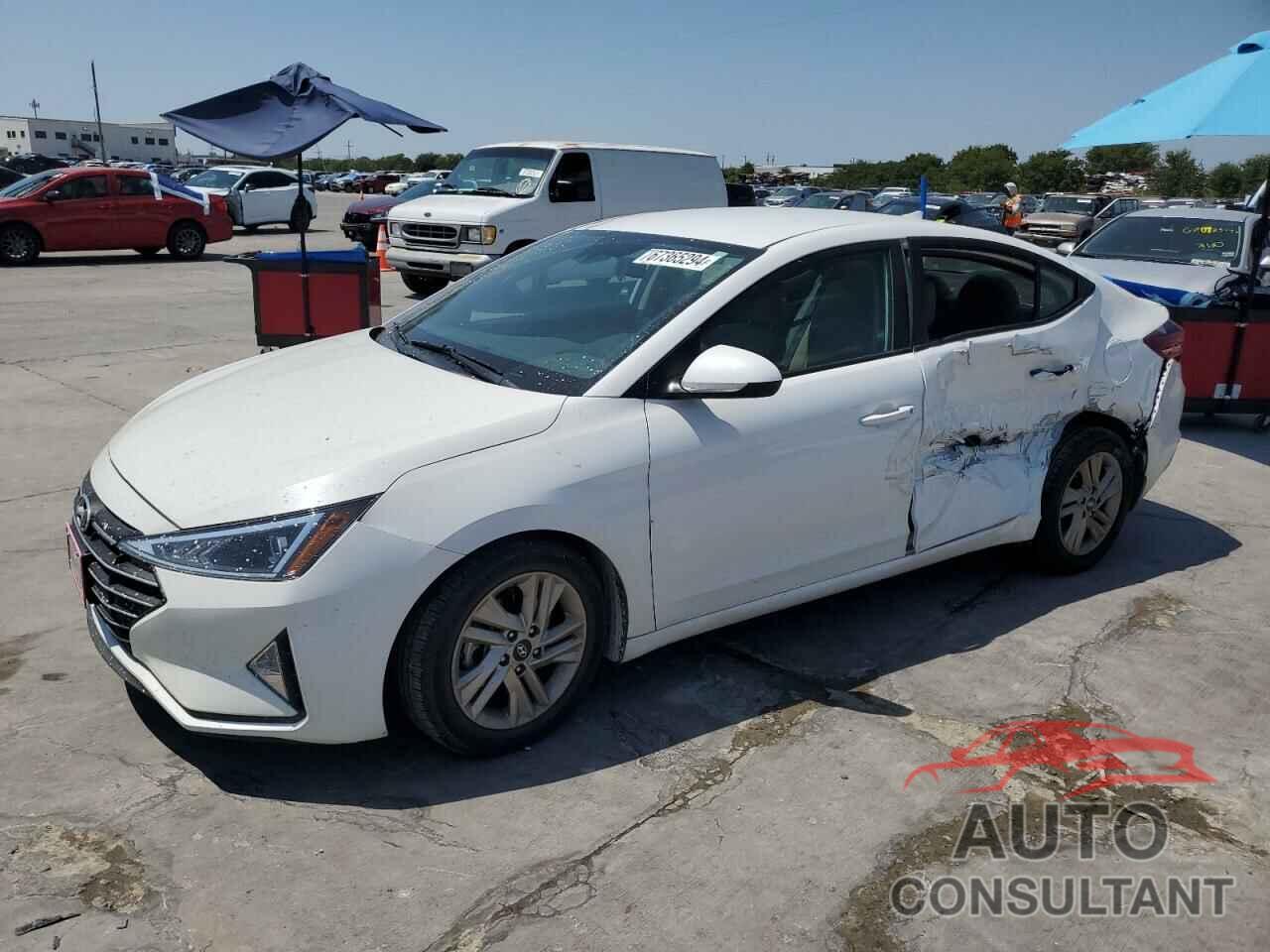 HYUNDAI ELANTRA 2020 - 5NPD84LFXLH510235