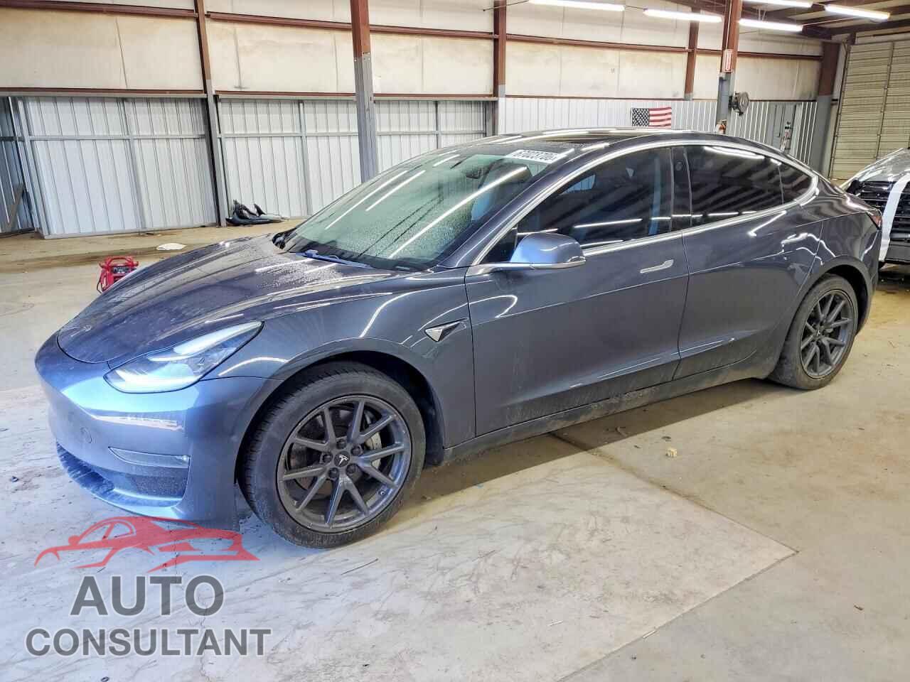 TESLA MODEL 3 2018 - 5YJ3E1EA3JF033616