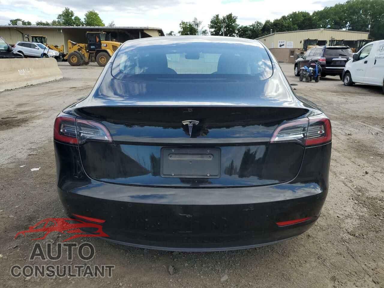 TESLA MODEL 3 2020 - 5YJ3E1EAXLF796686