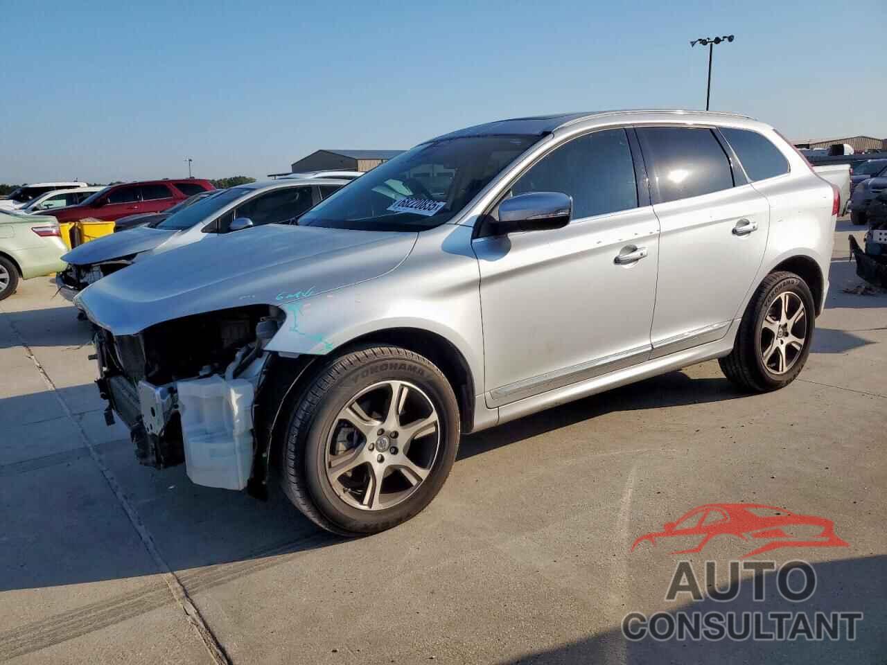 VOLVO XC60 2015 - YV4902RB2F2622892