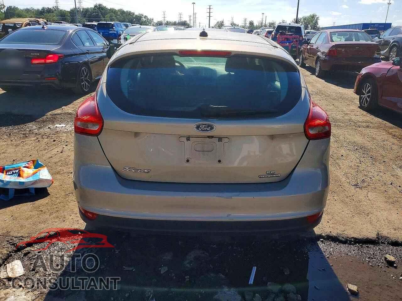 FORD FOCUS 2016 - 1FADP3K2XGL203926