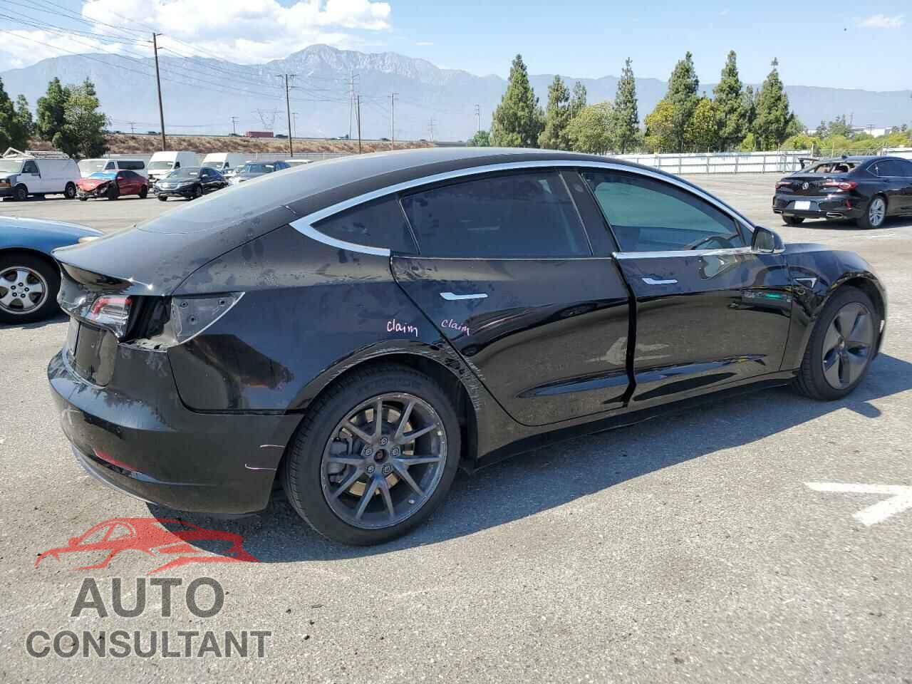 TESLA MODEL 3 2019 - 5YJ3E1EA1KF324519