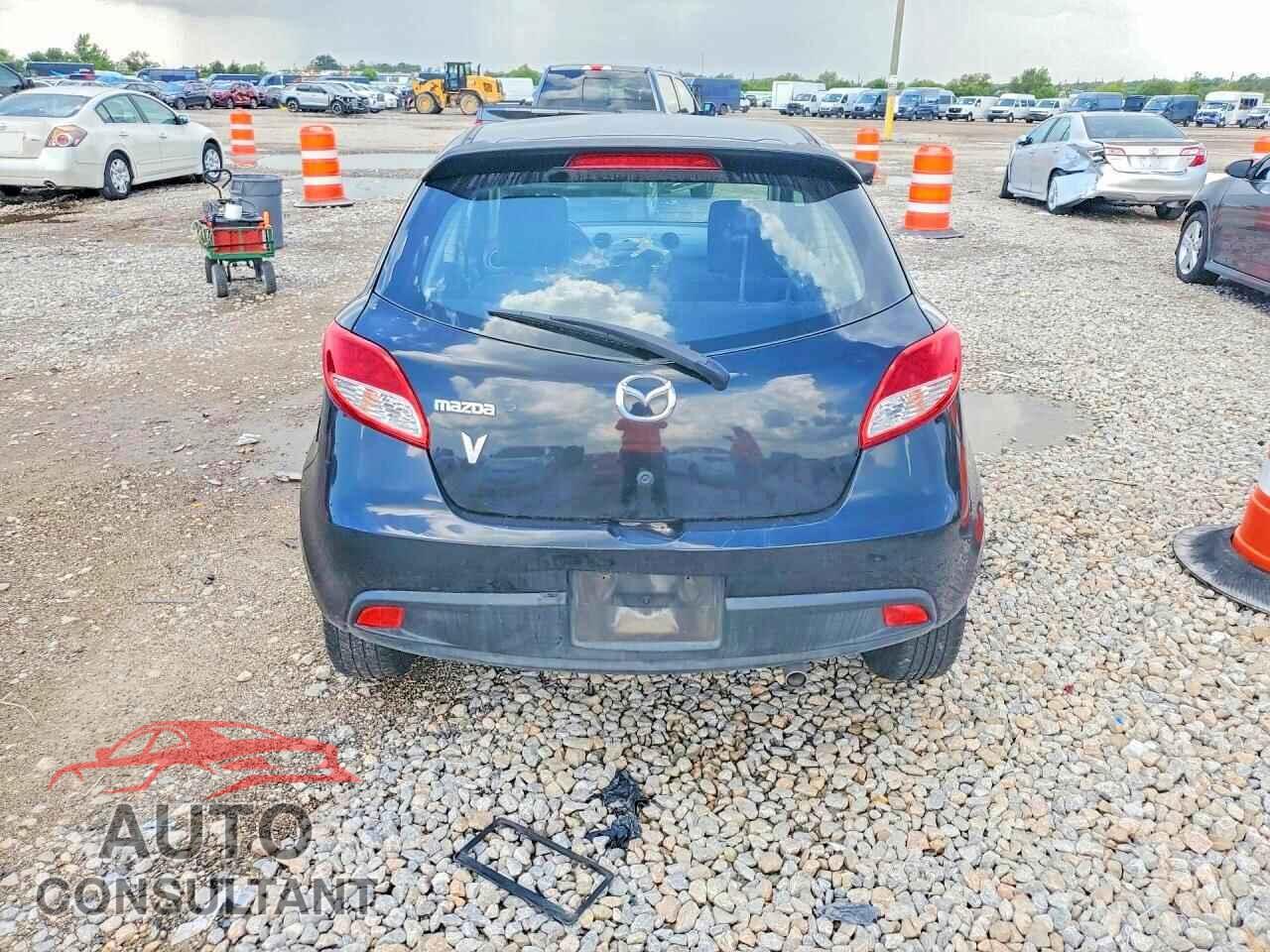 MAZDA 2 2014 - JM1DE1LY7E0175797