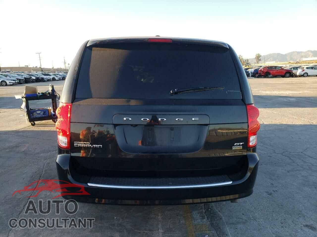 DODGE CARAVAN 2019 - 2C4RDGEG6KR696060