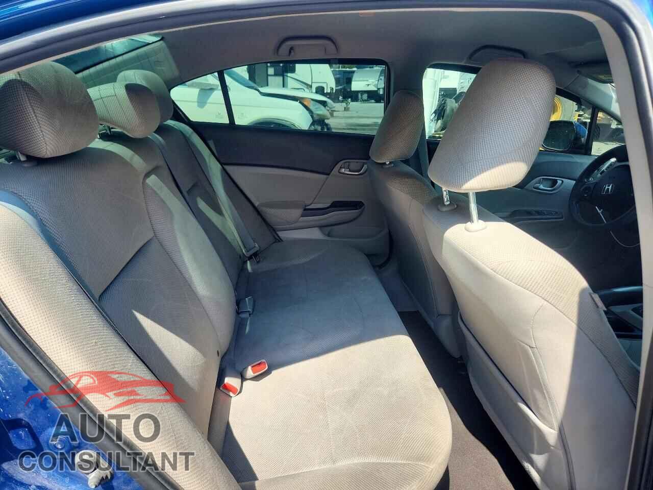 HONDA CIVIC 2012 - 19XFB2F56CE005203