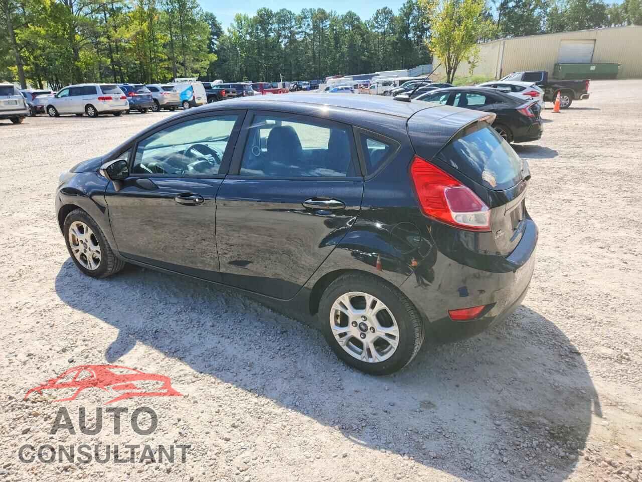 FORD FIESTA 2015 - 3FADP4EJ7FM140841