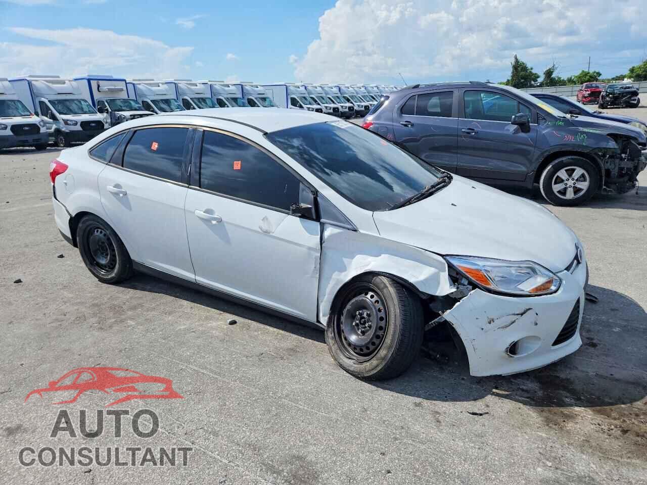 FORD FOCUS 2012 - 1FAHP3F28CL201694