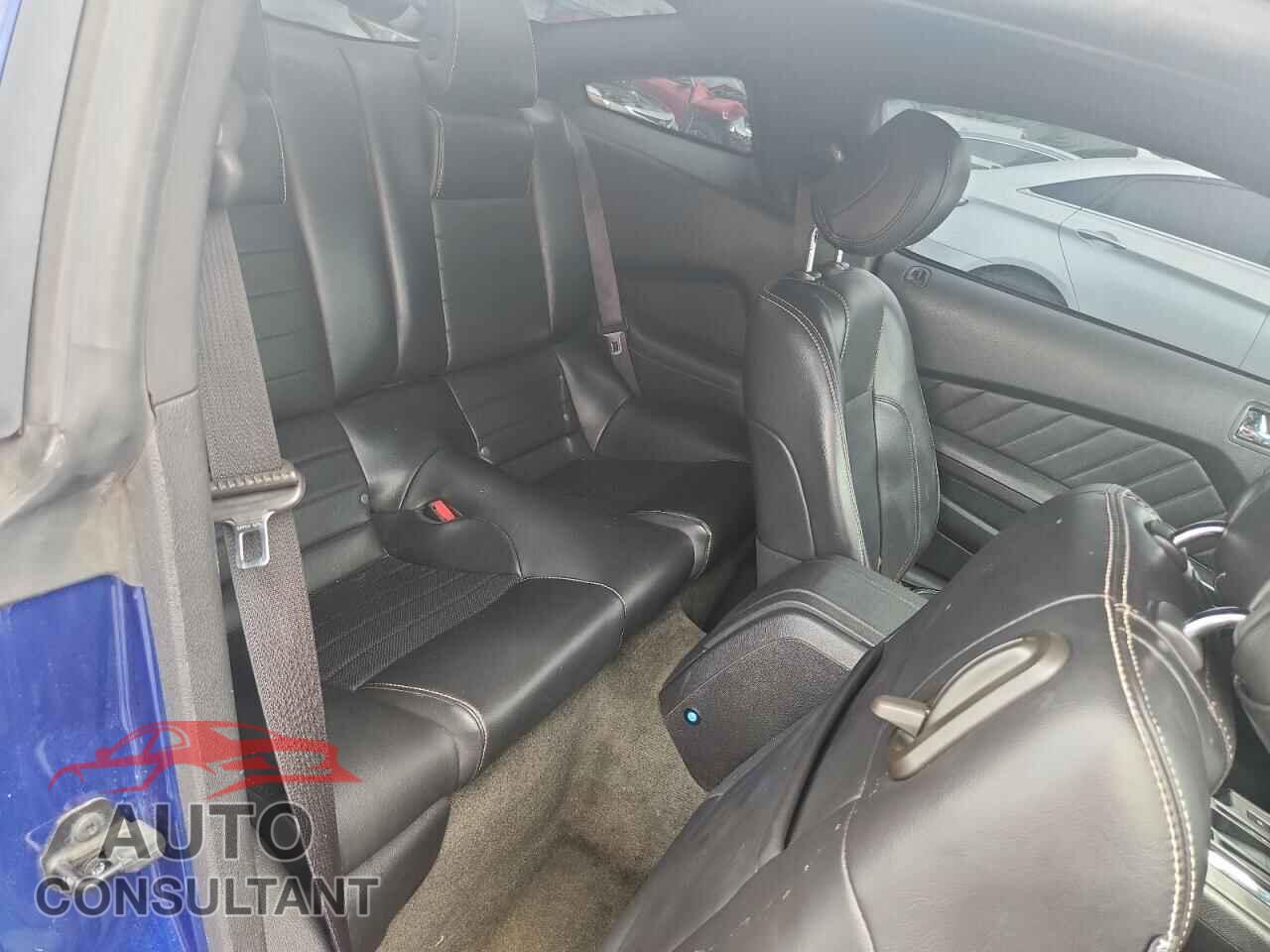 FORD MUSTANG 2014 - 1ZVBP8AM2E5224379