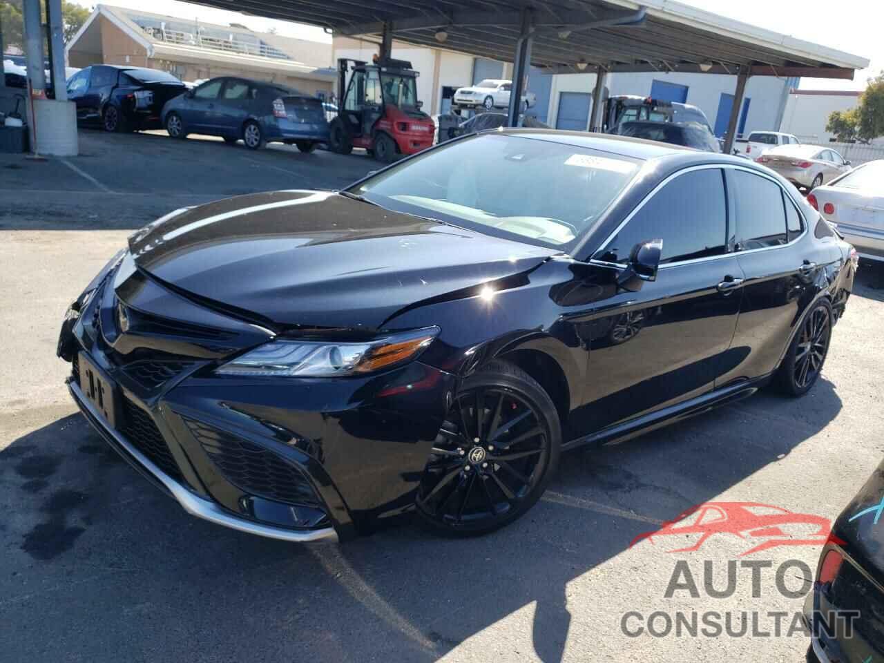 TOYOTA CAMRY 2023 - 4T1K61AK2PU099755