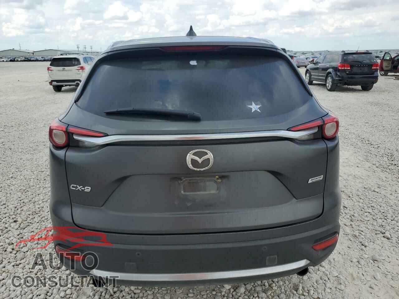 MAZDA CX-9 2018 - JM3TCADY1J0200100