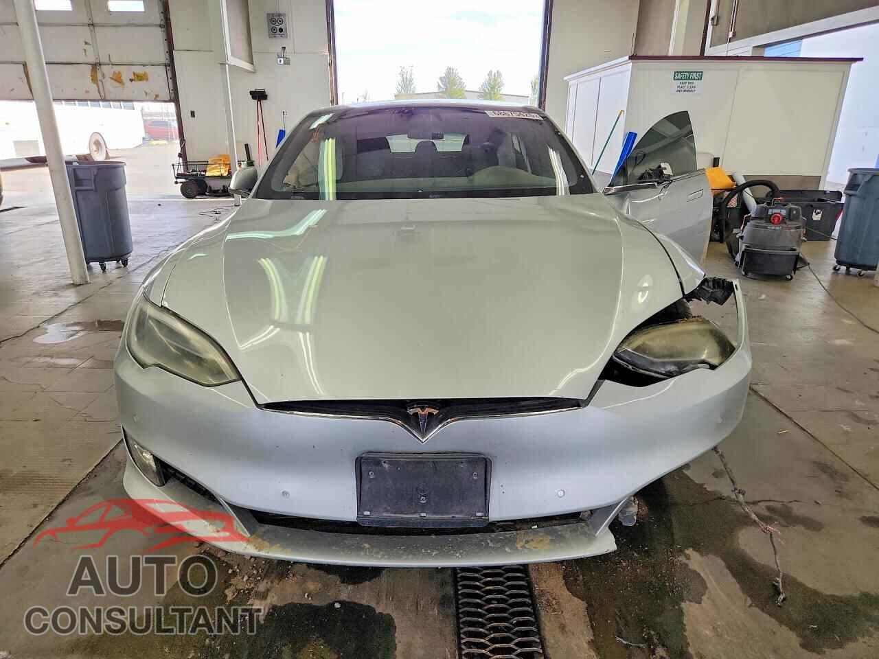 TESLA MODEL S 2018 - 5YJSA1E23JF247408