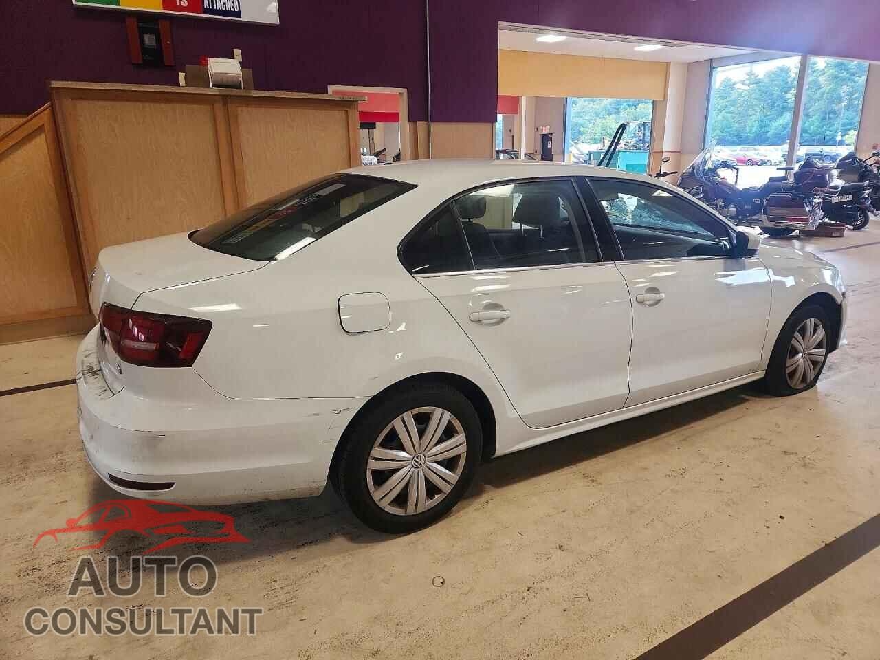 VOLKSWAGEN JETTA 2017 - 3VW2B7AJXHM294631