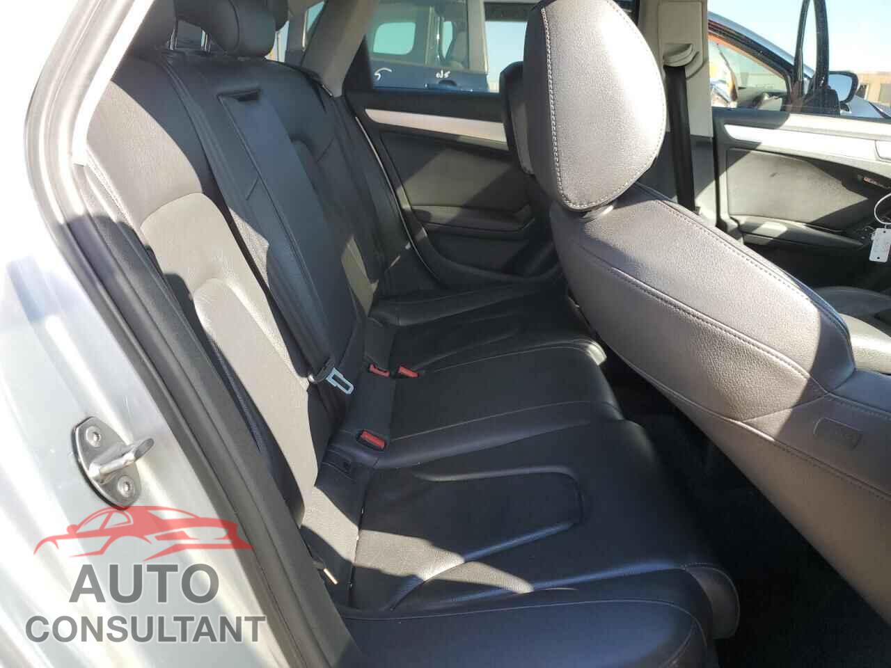 AUDI A4 2013 - WAUFFAFL6DN011249