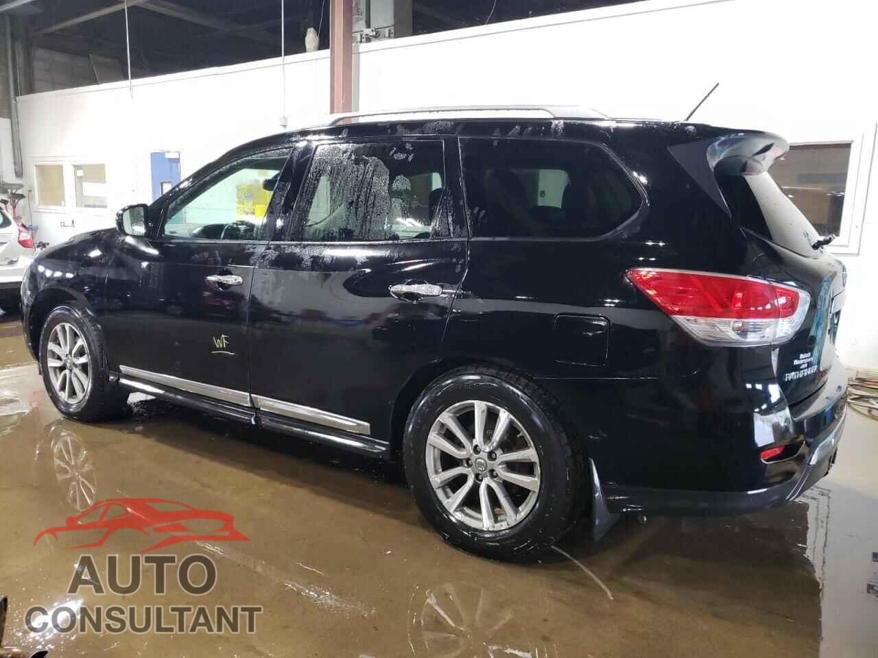 NISSAN PATHFINDER 2013 - 5N1AR2MM8DC623899