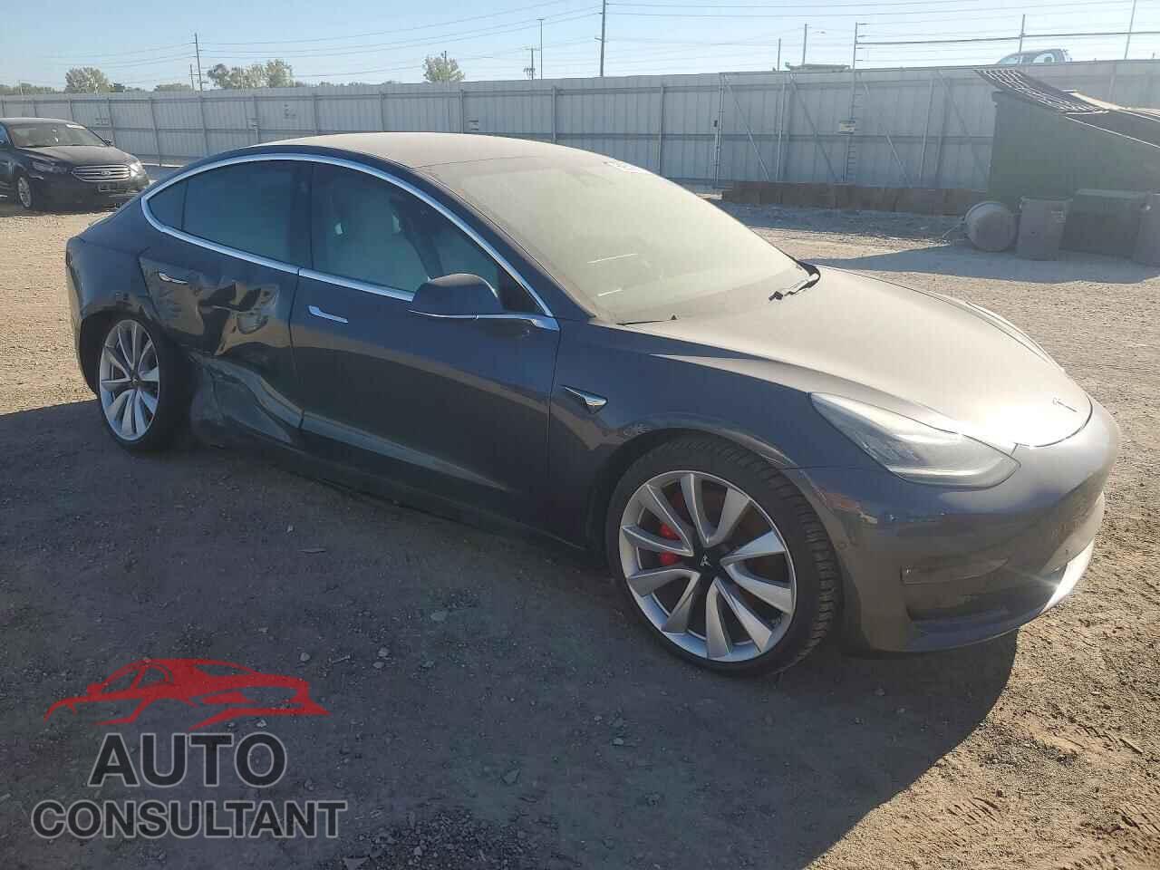 TESLA MODEL 3 2019 - 5YJ3E1EB9KF393418