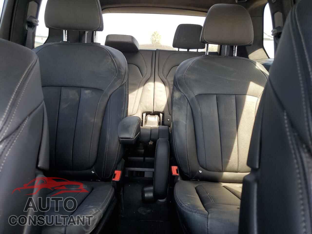BMW X7 2019 - 5UXCX4C58KLS39223