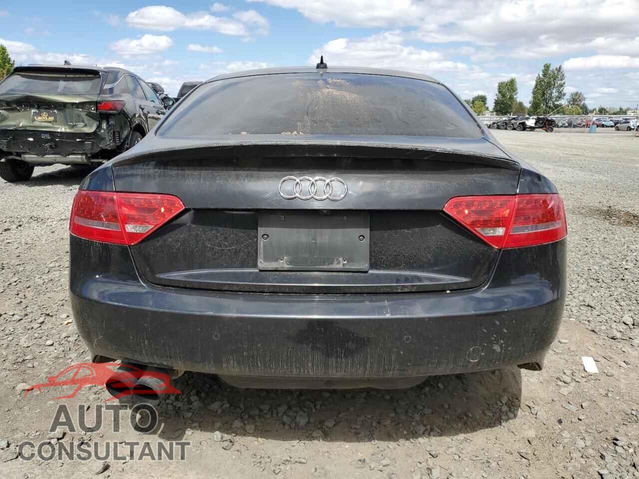 AUDI A5 2011 - WAURFAFR8BA034652