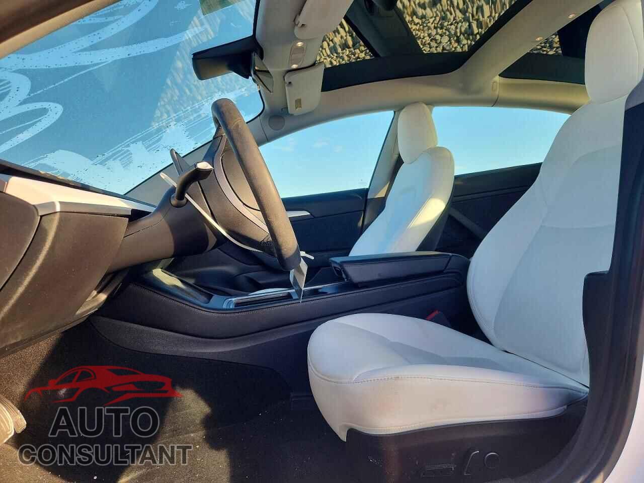 TESLA MODEL 3 2021 - 5YJ3E1EA6MF990360