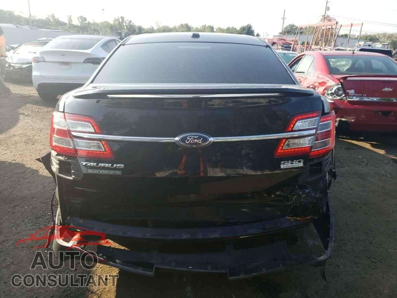 FORD TAURUS 2017 - 1FAHP2KT7HG112143