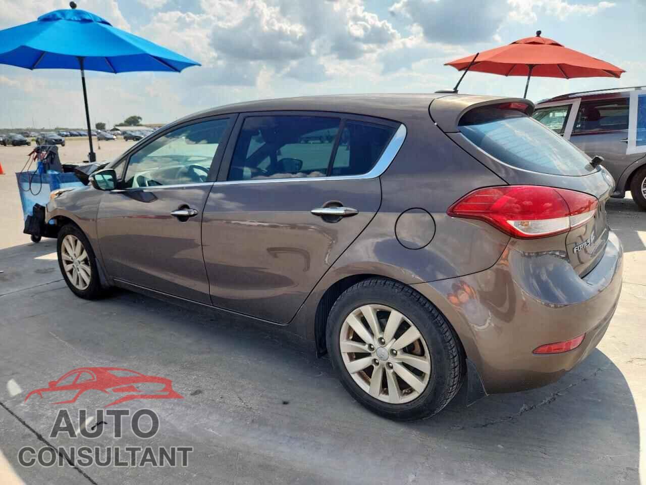 KIA FORTE 2014 - KNAFX5A82E5239130