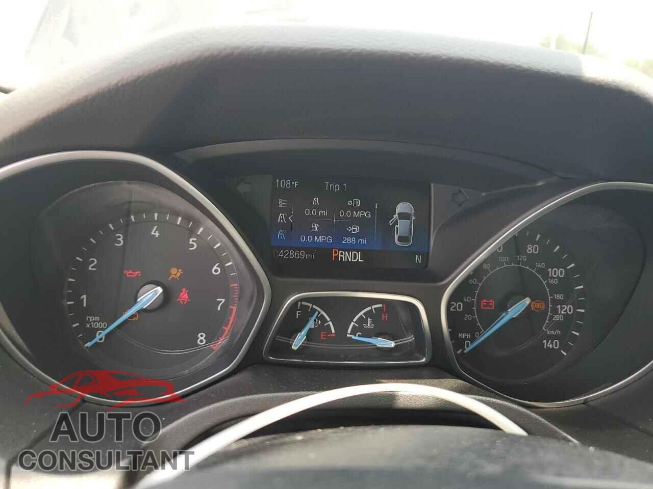 FORD FOCUS 2016 - 1FADP3F2XGL248567