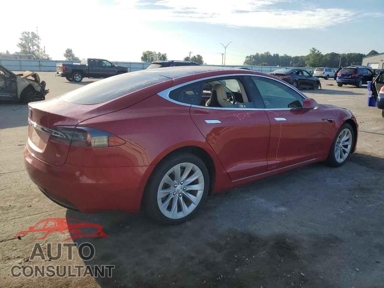 TESLA MODEL S 2017 - 5YJSA1E13HF176437