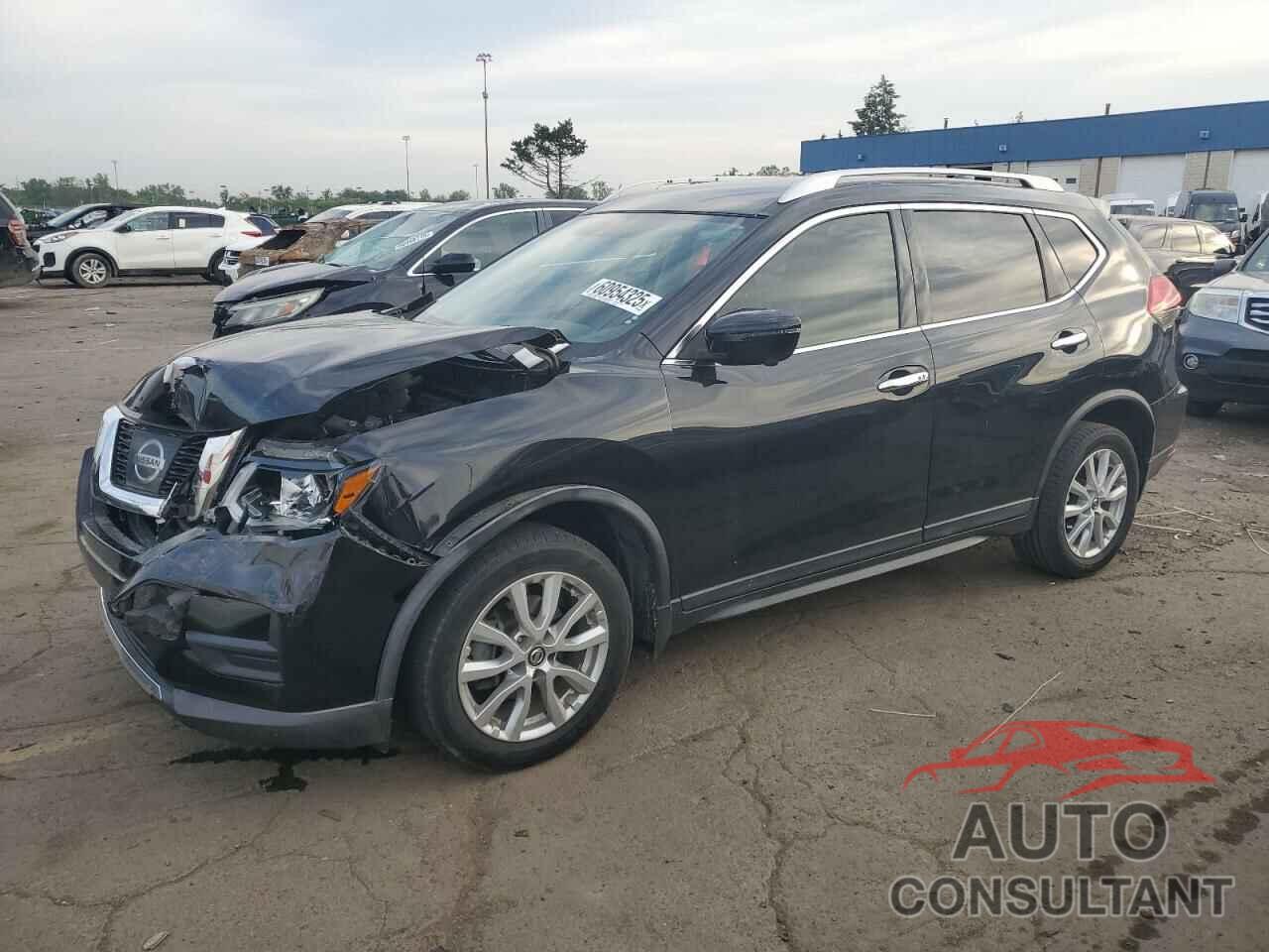 NISSAN ROGUE 2017 - KNMAT2MT0HP589615