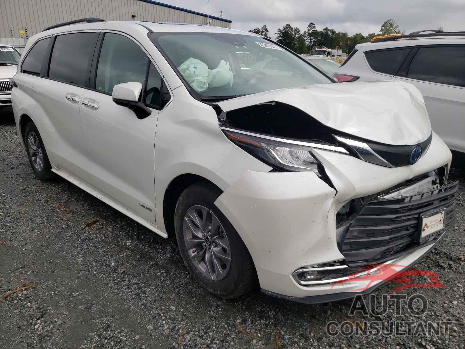 TOYOTA SIENNA 2021 - 5TDJRKEC2MS011514