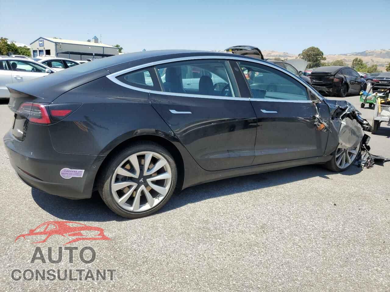 TESLA MODEL 3 2018 - 5YJ3E1EA2JF148501