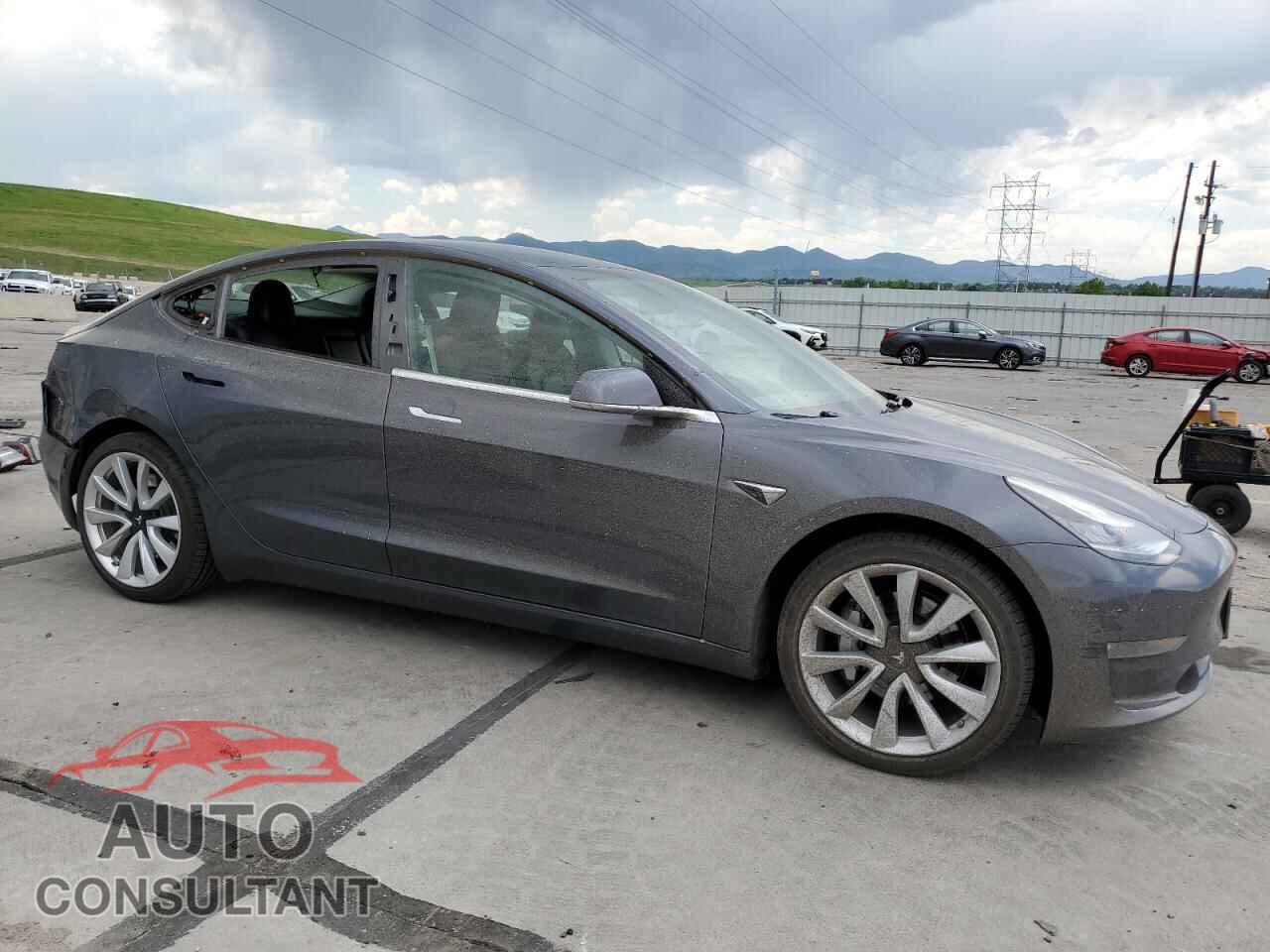 TESLA MODEL 3 2020 - 5YJ3E1EB7LF735532
