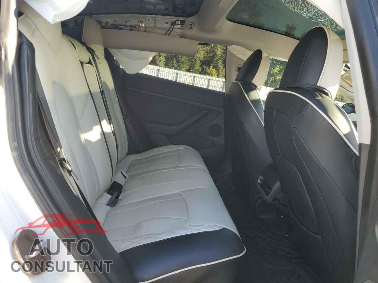 TESLA MODEL 3 2023 - 5YJ3E1EB2PF595475