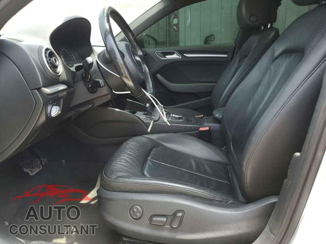 AUDI A3 2015 - WAUBFGFF6F1137102