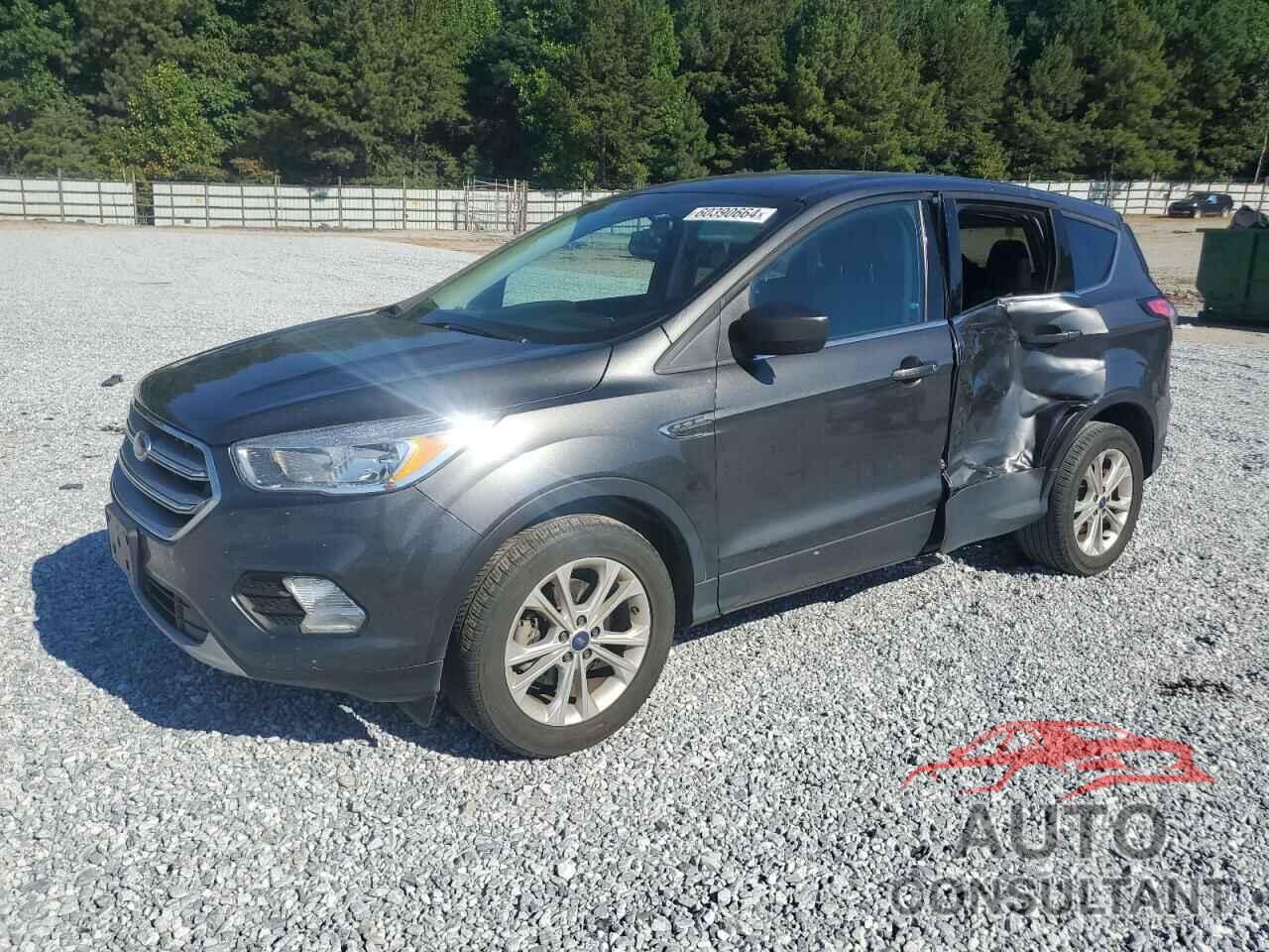 FORD ESCAPE 2017 - 1FMCU0GD9HUC19906