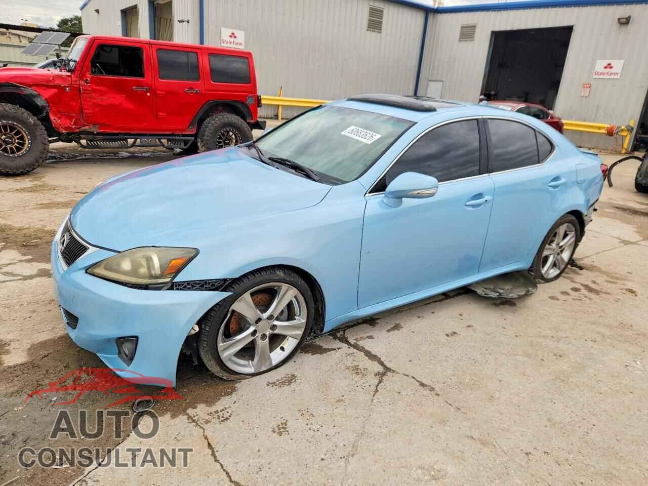 LEXUS IS 2011 - JTHBF5C21B5154609