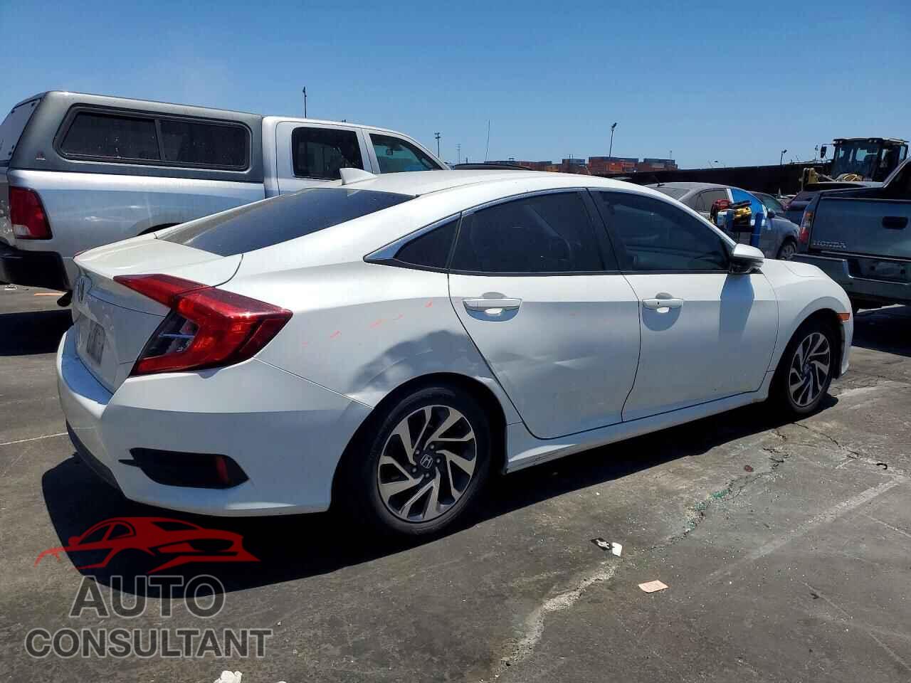 HONDA CIVIC 2017 - 19XFC2F77HE213080